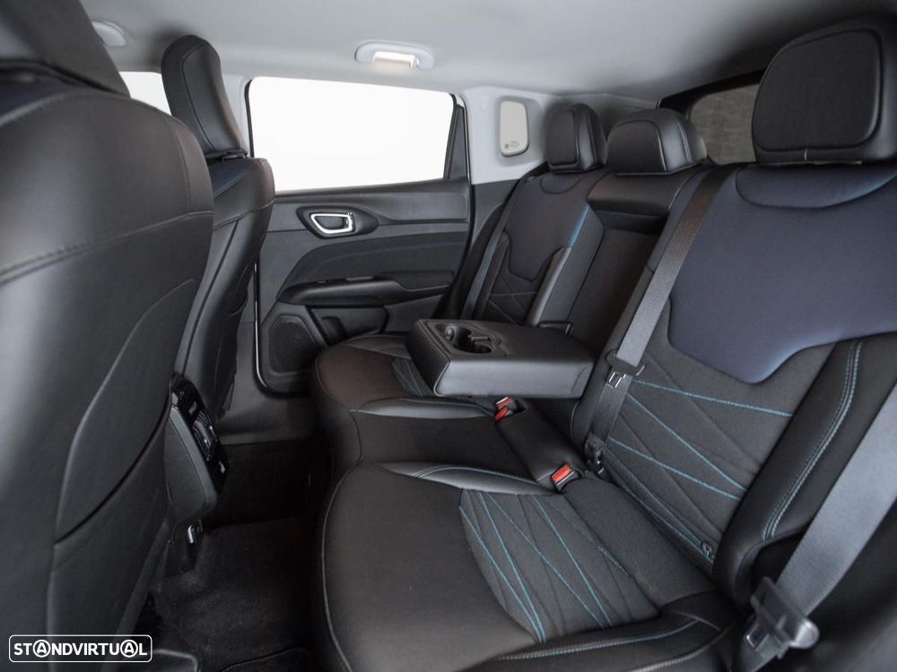 Jeep Compass 1.3 TG 4Xe Atitude - 9