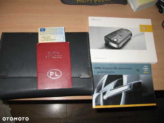 Opel Corsa 1.2 16V Essentia Easytronic - 22