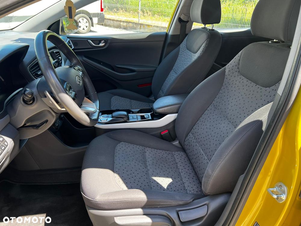 Hyundai IONIQ Style - 10