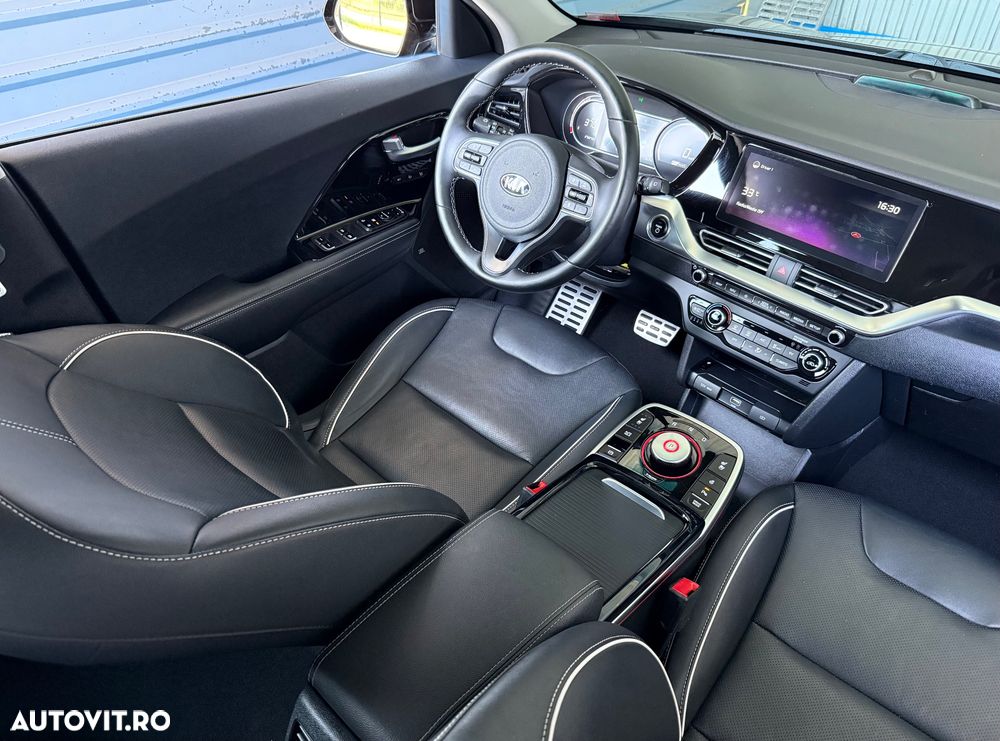 Kia Niro - 34