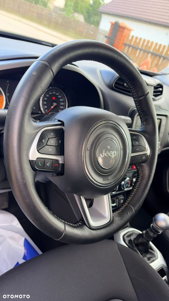 Jeep Renegade - 29