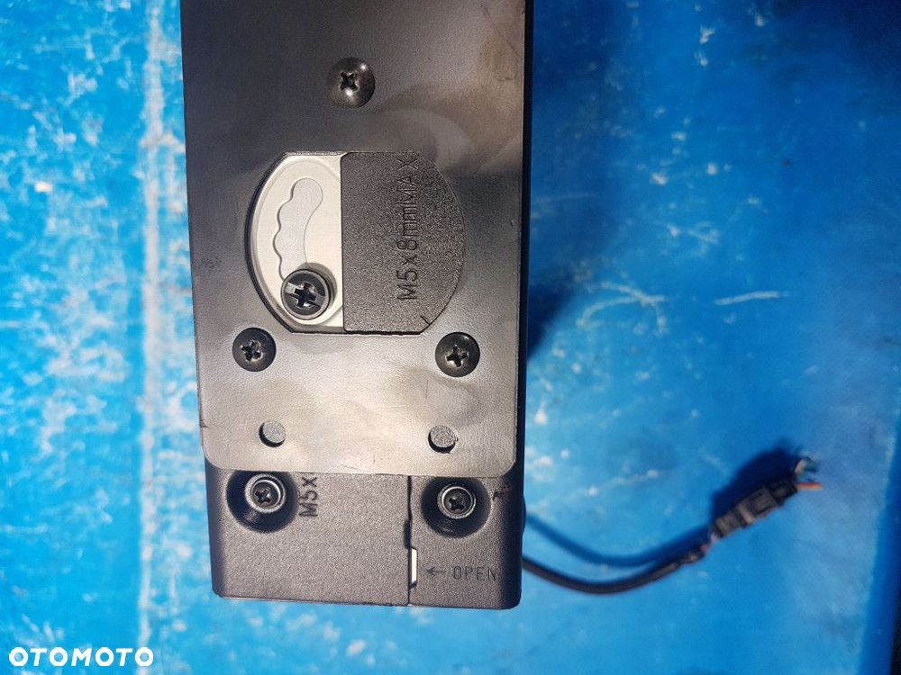 VW PASSAT B5 ZMIENIARKA - 7