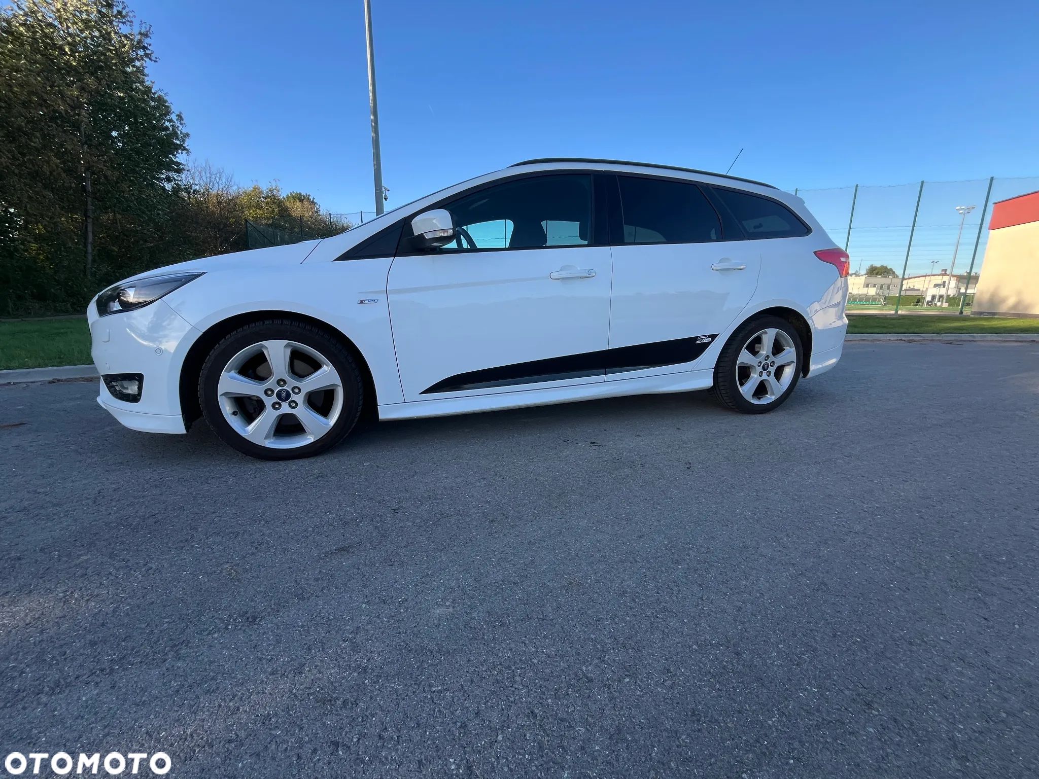 Ford Focus 1.5 EcoBoost Start-Stopp-System ST-Line - 1