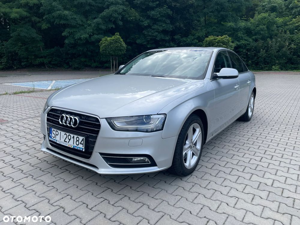 Audi A4 Limousine - 3
