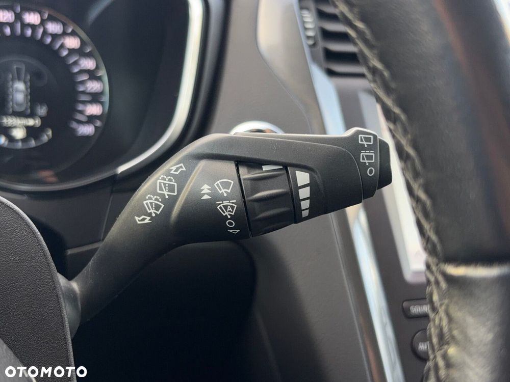 Ford Mondeo 2.0 EcoBlue Titanium - 22