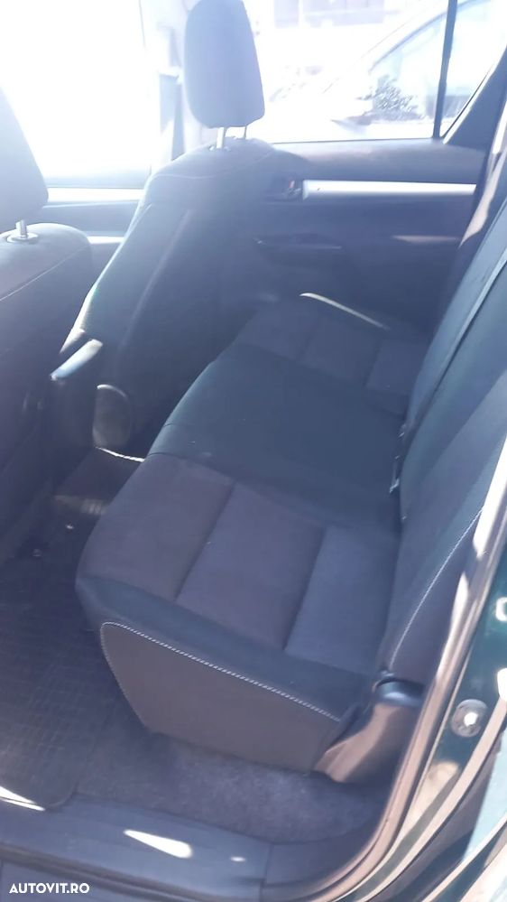 Toyota HILUX - 17
