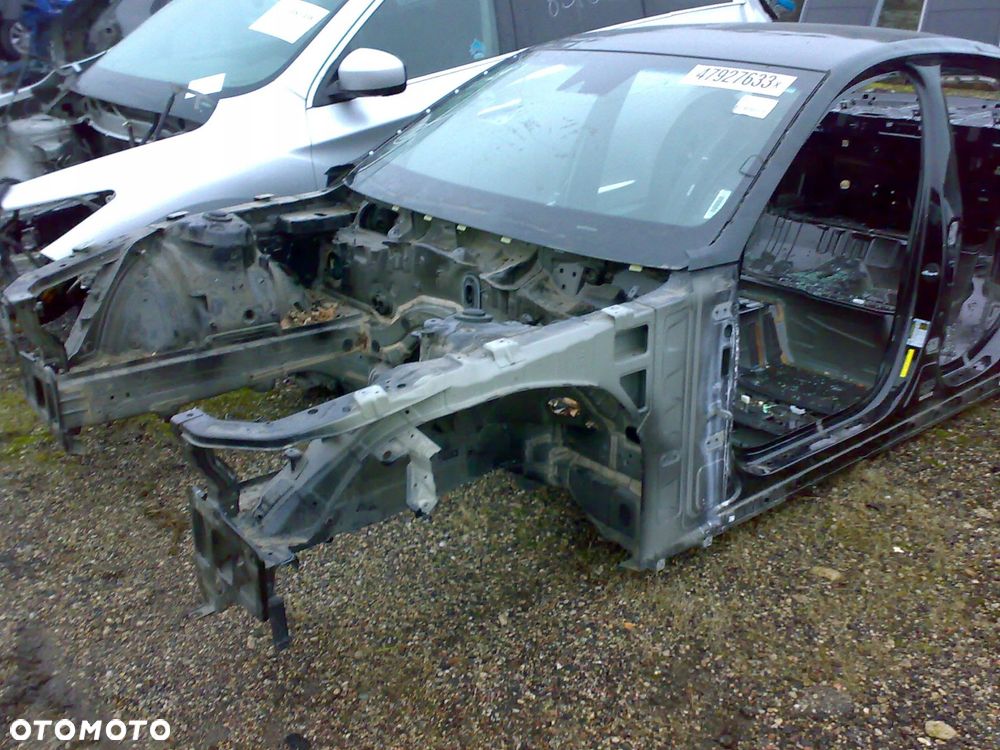 genesis g70 2017 2021 ćwiartka przednia przód fartuch podłużnica słupek - 1