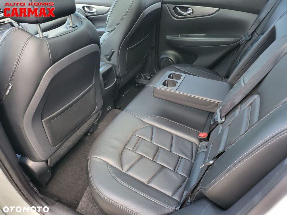 Nissan Qashqai 1.2 DIG-T Xtronic TEKNA+ - 30