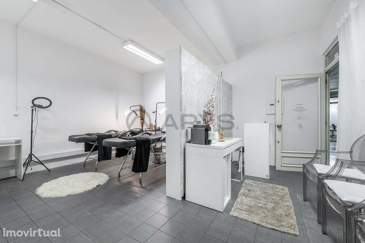 5 LOJAS NO SHOPPING SANTA CRUZ - BRAGA - Grande imagem: 4/25