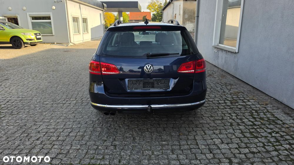 Volkswagen Passat 2.0 Blue TDI DSG SCR Comfortline - 5