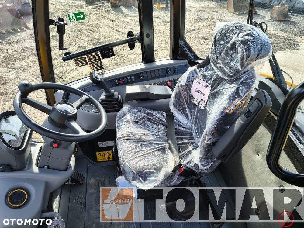 JCB 409 ŁADOWARKA PRZEGUBOWA - 16