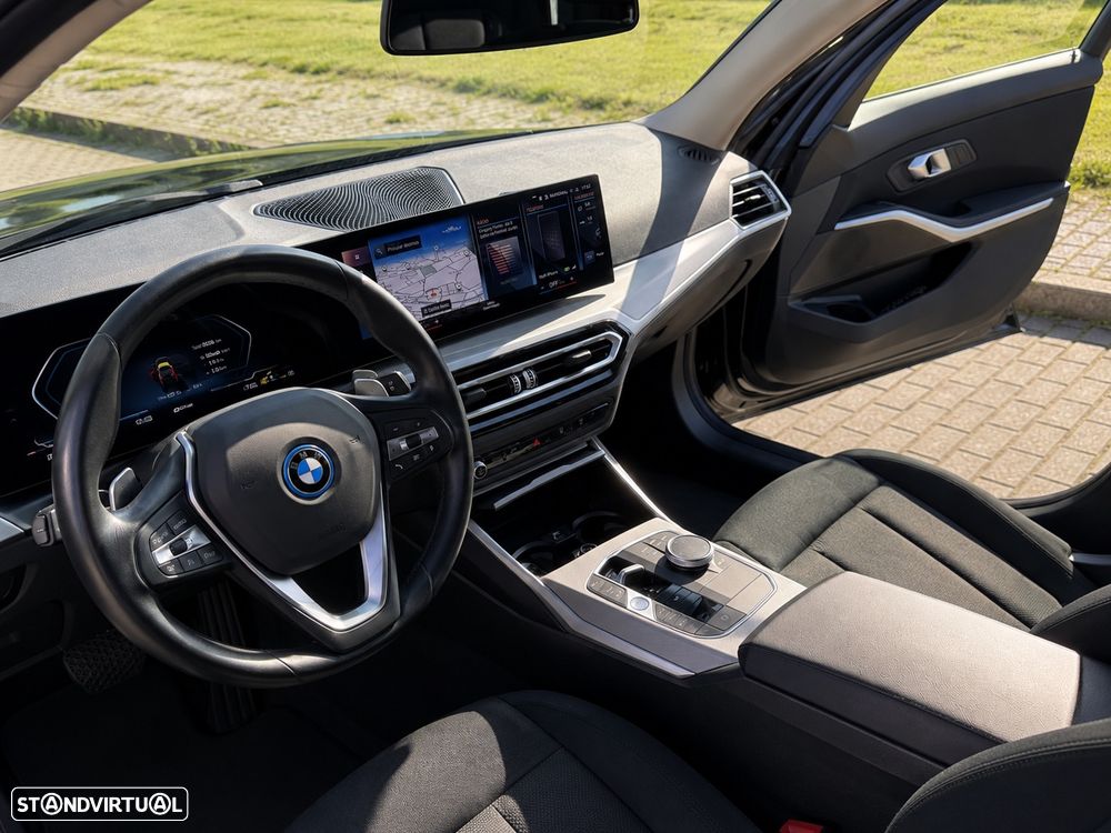 BMW 320 e Aut. - 11