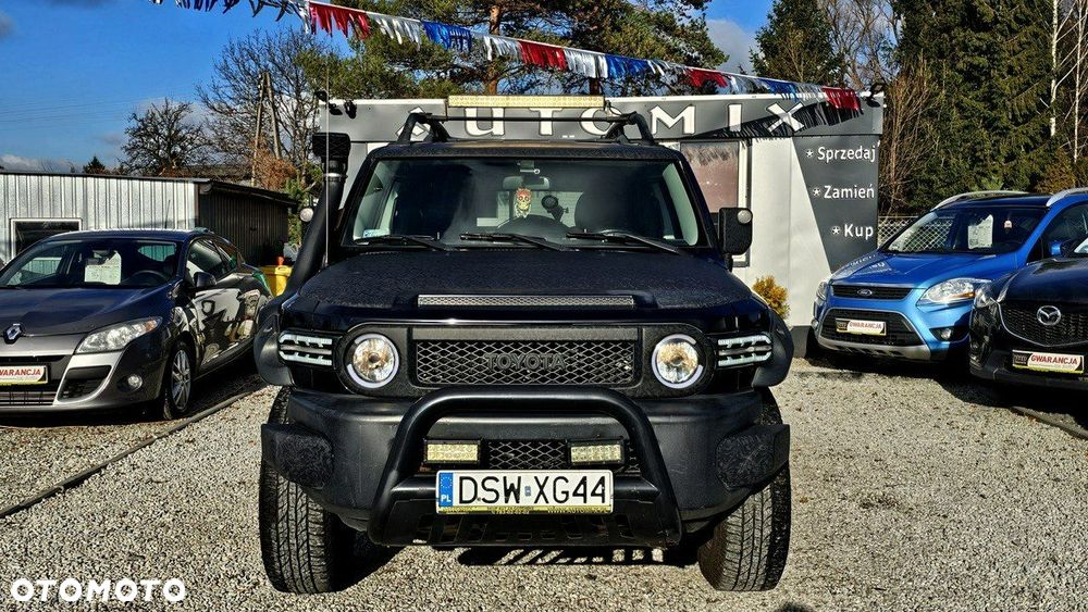 Toyota FJ - 16