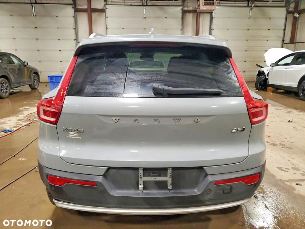 Volvo XC 40 B5 B AWD Ultimate Bright - 5