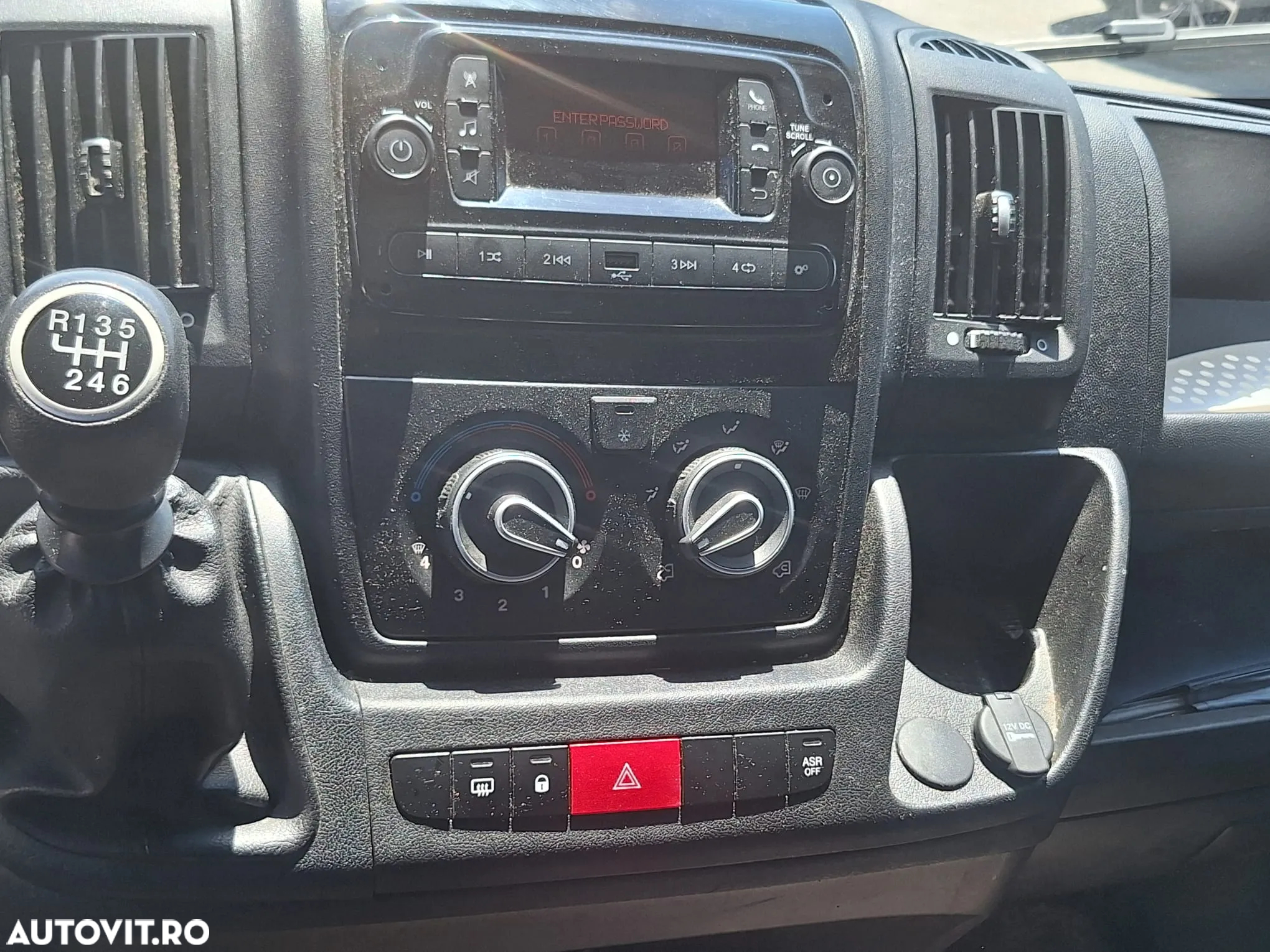Peugeot BOXER - 13
