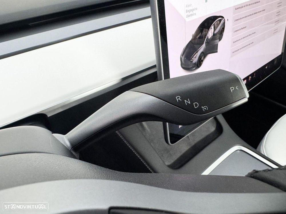 Tesla Model 3 - 22