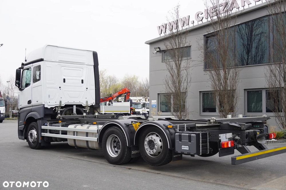 Mercedes-Benz Actros 2540 6x2 / 40 tys. km! / Kabina 5 siedzeń! / BDF / 6 sztuk - 6