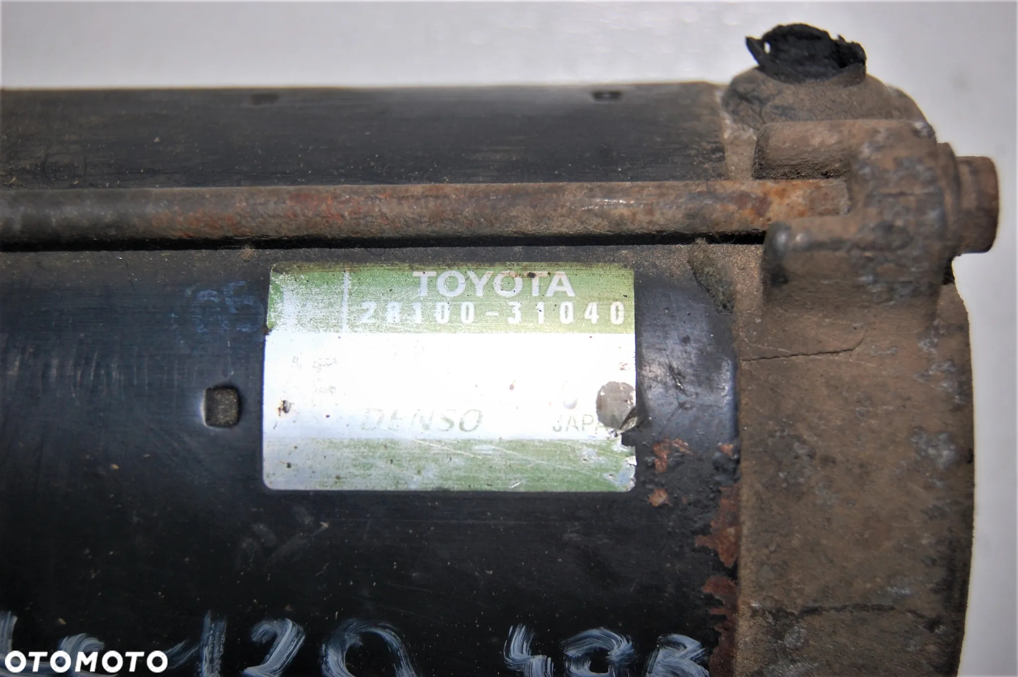 TOYOTA LAND CRUISER 120 4,0 B. - Rozrusznik 28100-31040 - 2