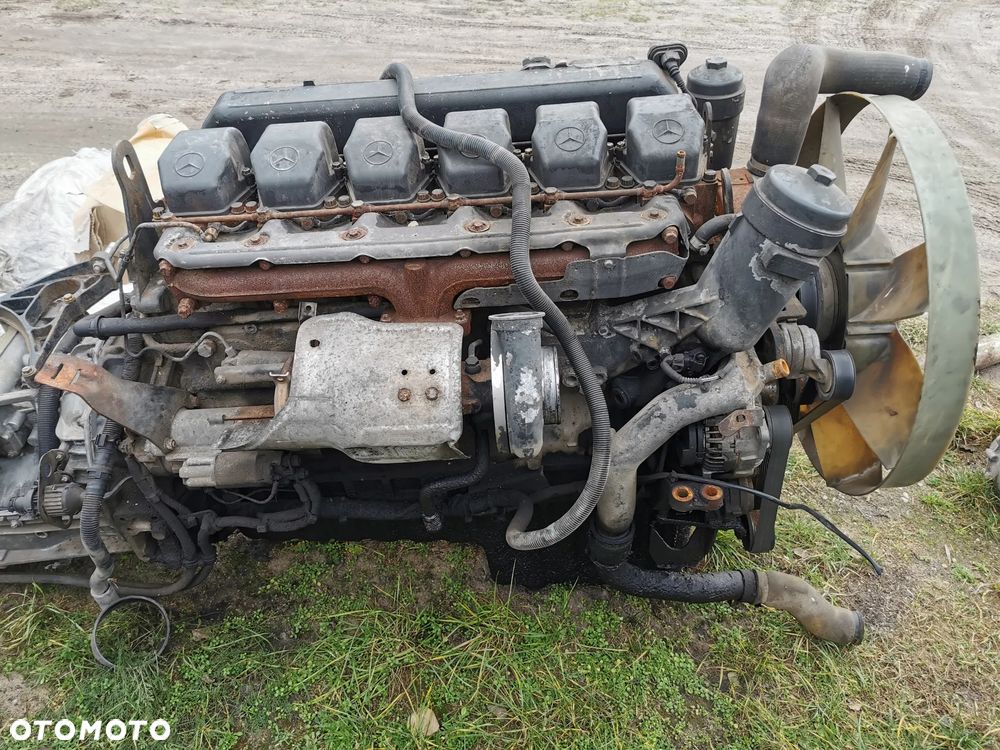 Mercedes Axor Silnik OM457 OM 457 Słupek EURO 4