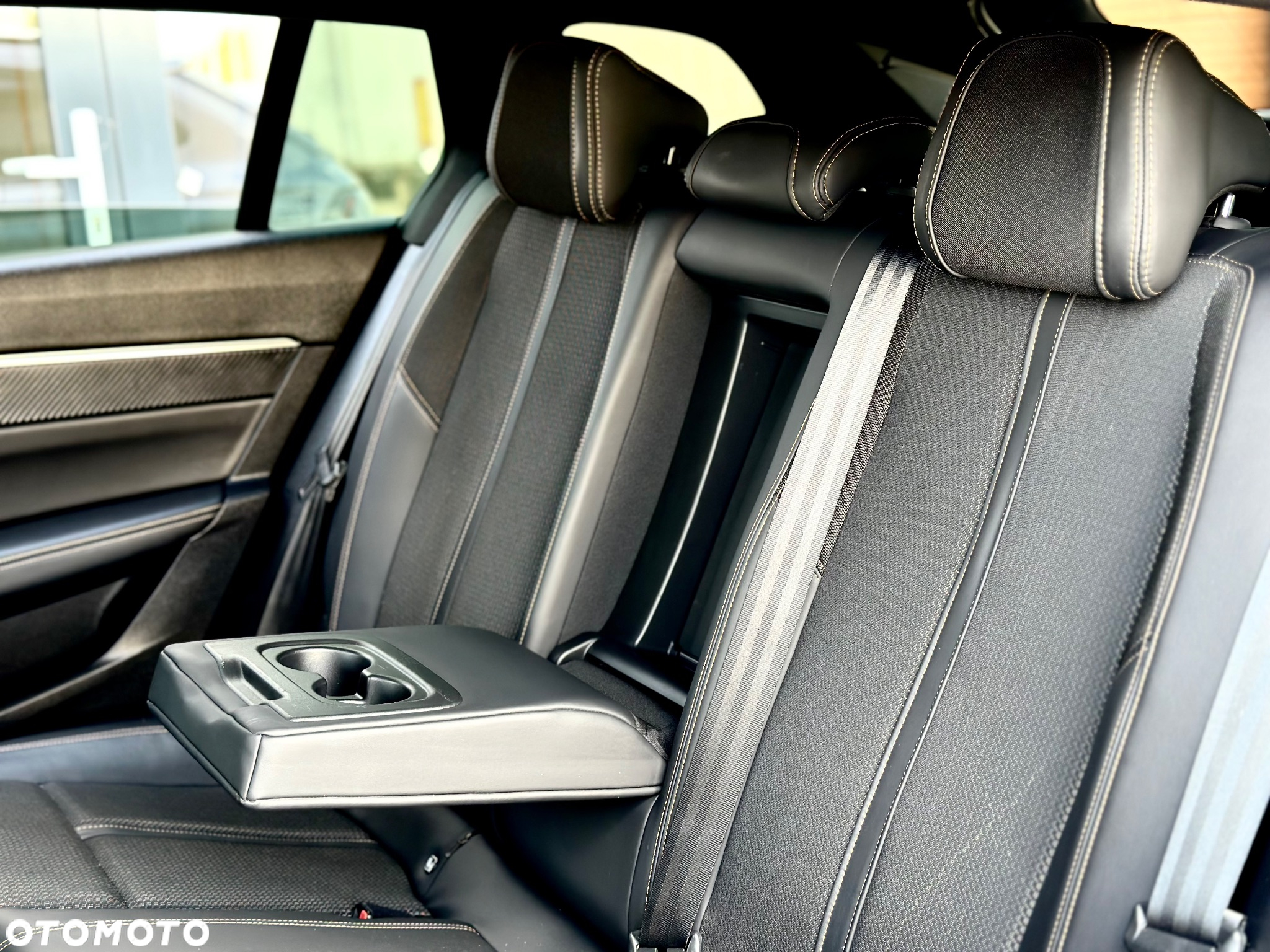 Peugeot 508 2.0 BlueHDi GT Line S&S EAT8 - 26