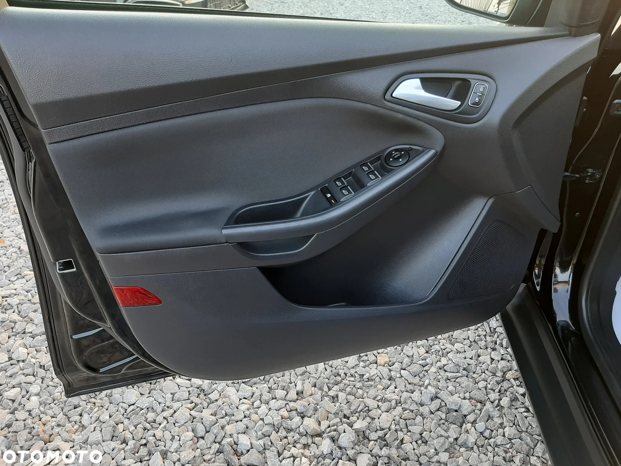 Ford Focus 1.5 EcoBlue Titanium - 28