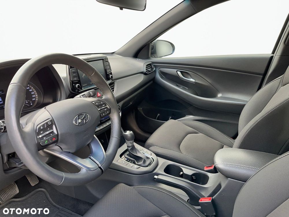 Hyundai i30 1.4 T-GDI Comfort DCT - 9