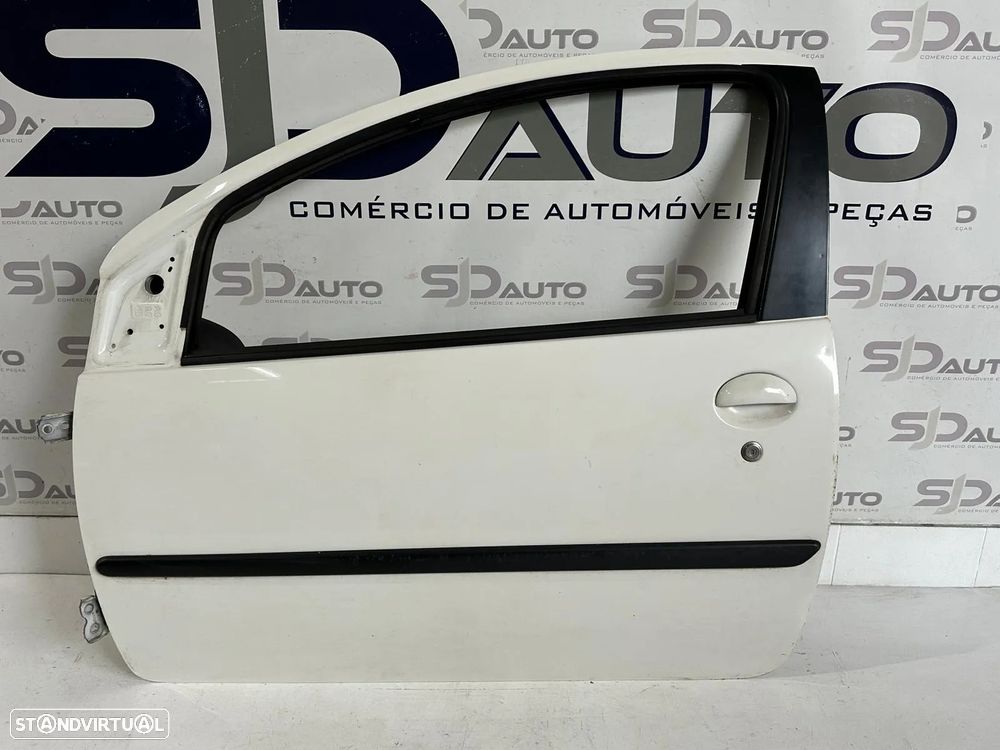 Porta Frente Direita / Esquerda - Peugeot 107 / Citroen C1 / Toyota Aygo - 5