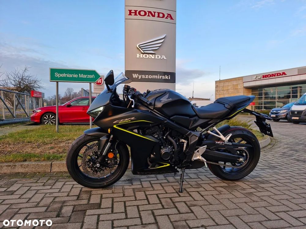 Honda CBR - 1