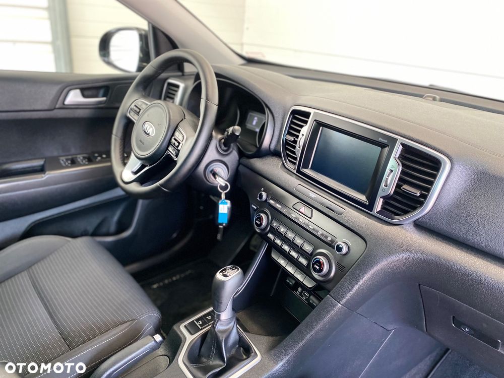 Kia Sportage 1.6 GDI 2WD DREAM-TEAM EDITION - 12