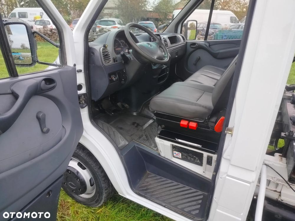 Mercedes-Benz Sprinter - 6