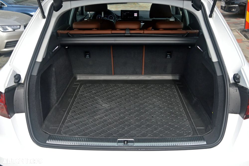 Audi A4 Allroad - 33