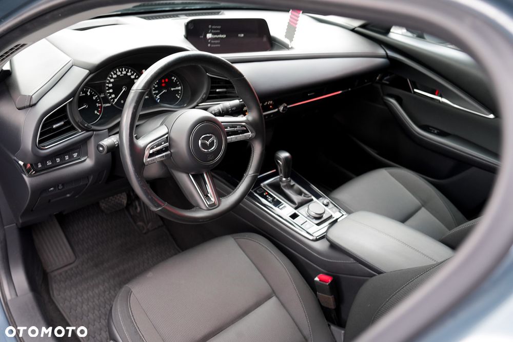 Mazda CX-30 2.0 mHEV Hikari 2WD - 29