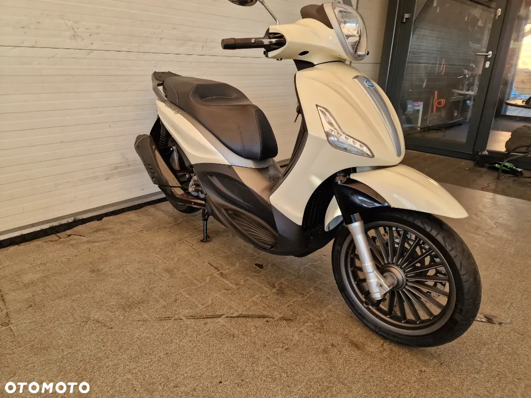 Piaggio Beverly - 17