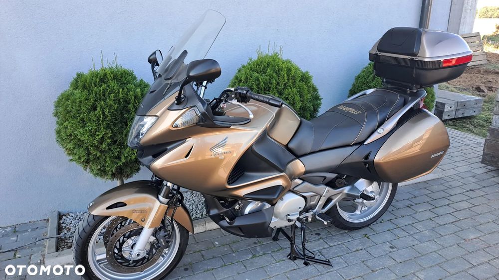 Honda NTV - 41