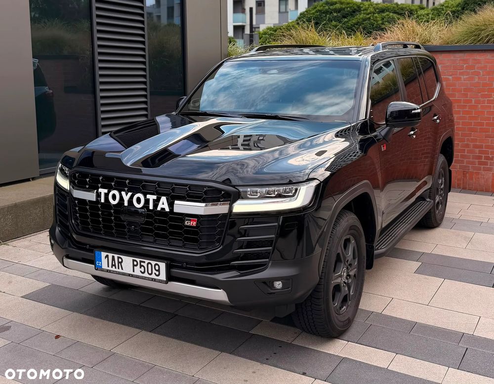 Toyota Land Cruiser - 25