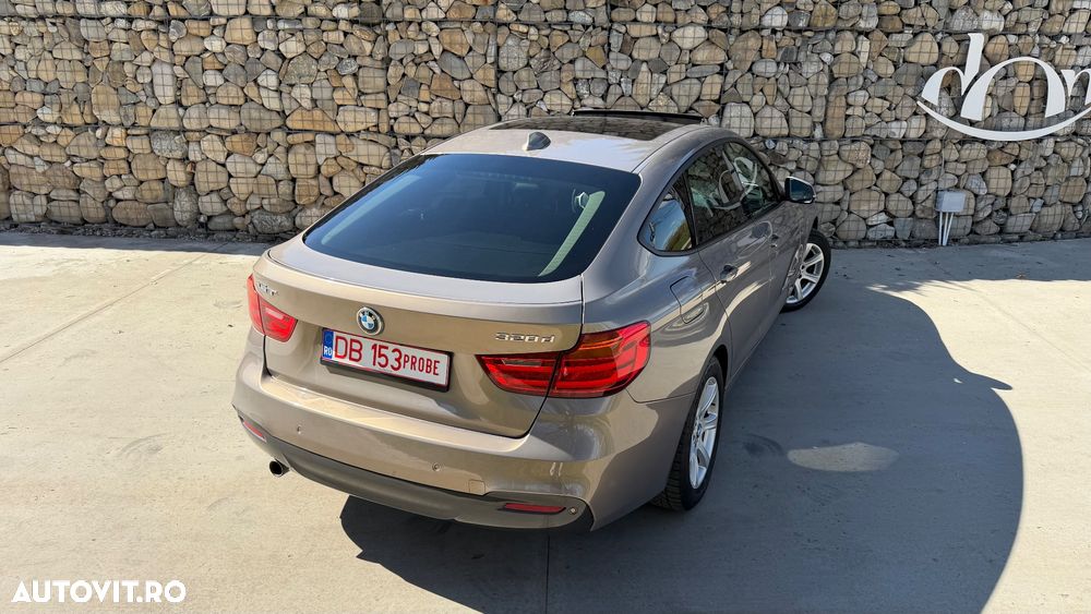 BMW Seria 3 320d Aut. Sport Line - 11