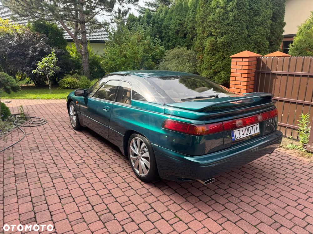 Subaru SVX - 4