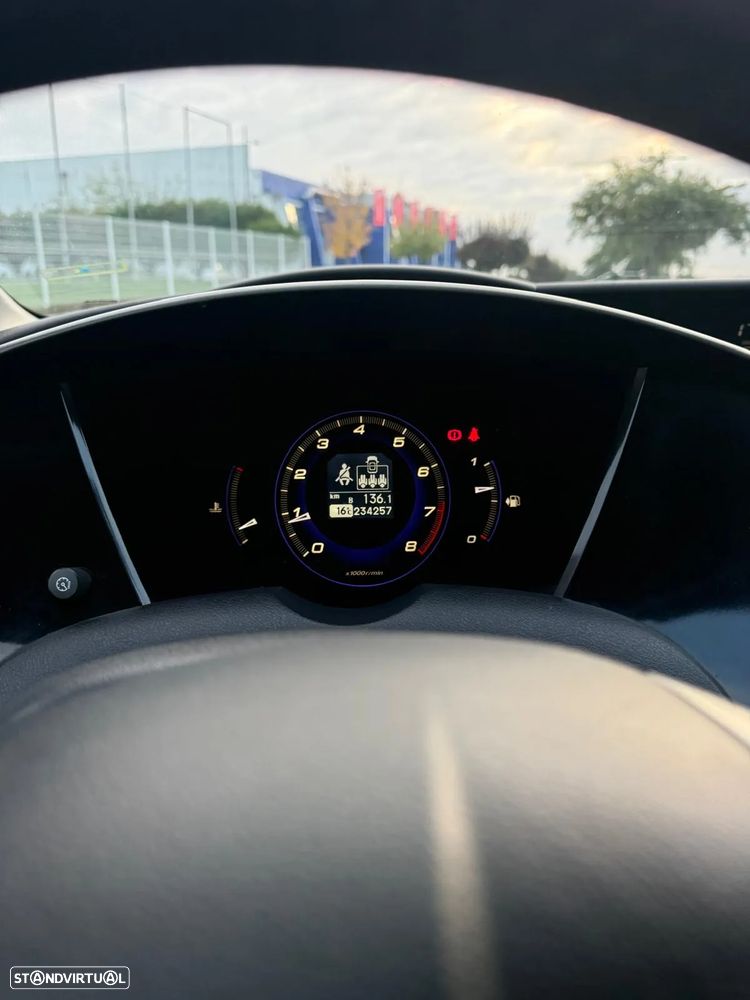 Honda Civic 1.8 Sport - 12