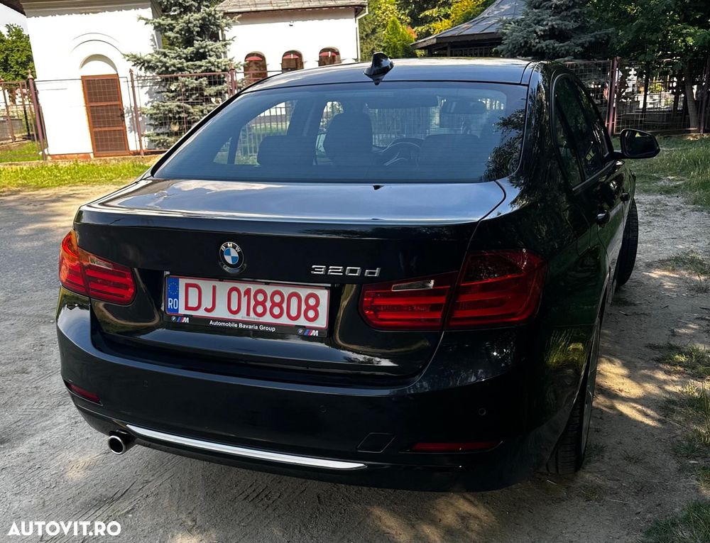 BMW Seria 3 320d Aut. Modern Line - 6