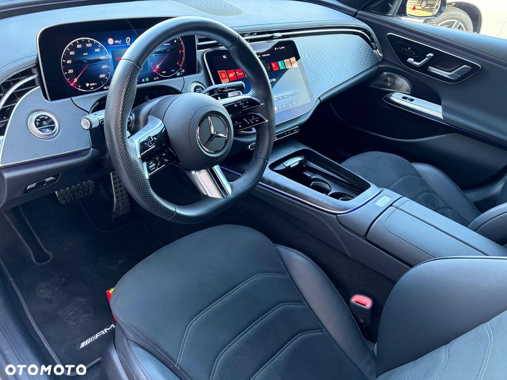 Mercedes-Benz Klasa E 220 d mHEV 4-Matic AMG 9G-Tronic - 13