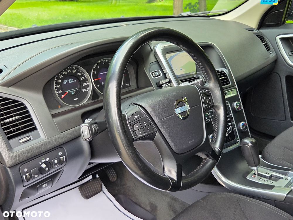 Volvo XC 60 T5 Powershift Momentum - 14