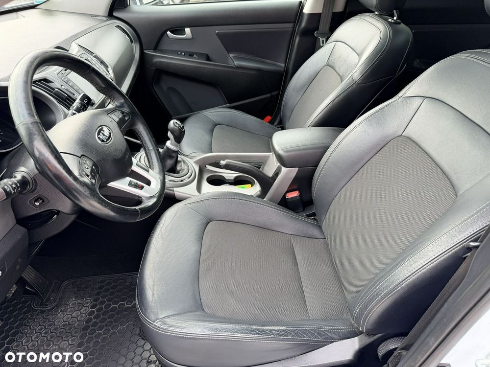 Kia Sportage 2,0 CRDI 2WD Vision - 29