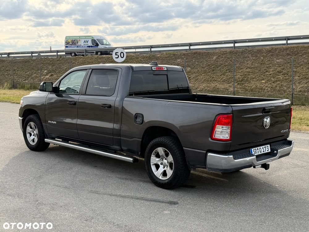 Dodge RAM 5.7 4x4 - 24