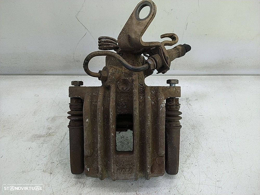 Pinça Tras Esquerda Volkswagen Golf V (1K1) - 1