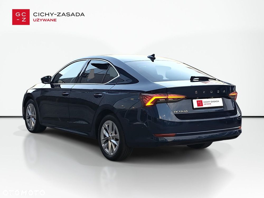 Skoda Octavia 2.0 TDI SCR Style DSG - 3