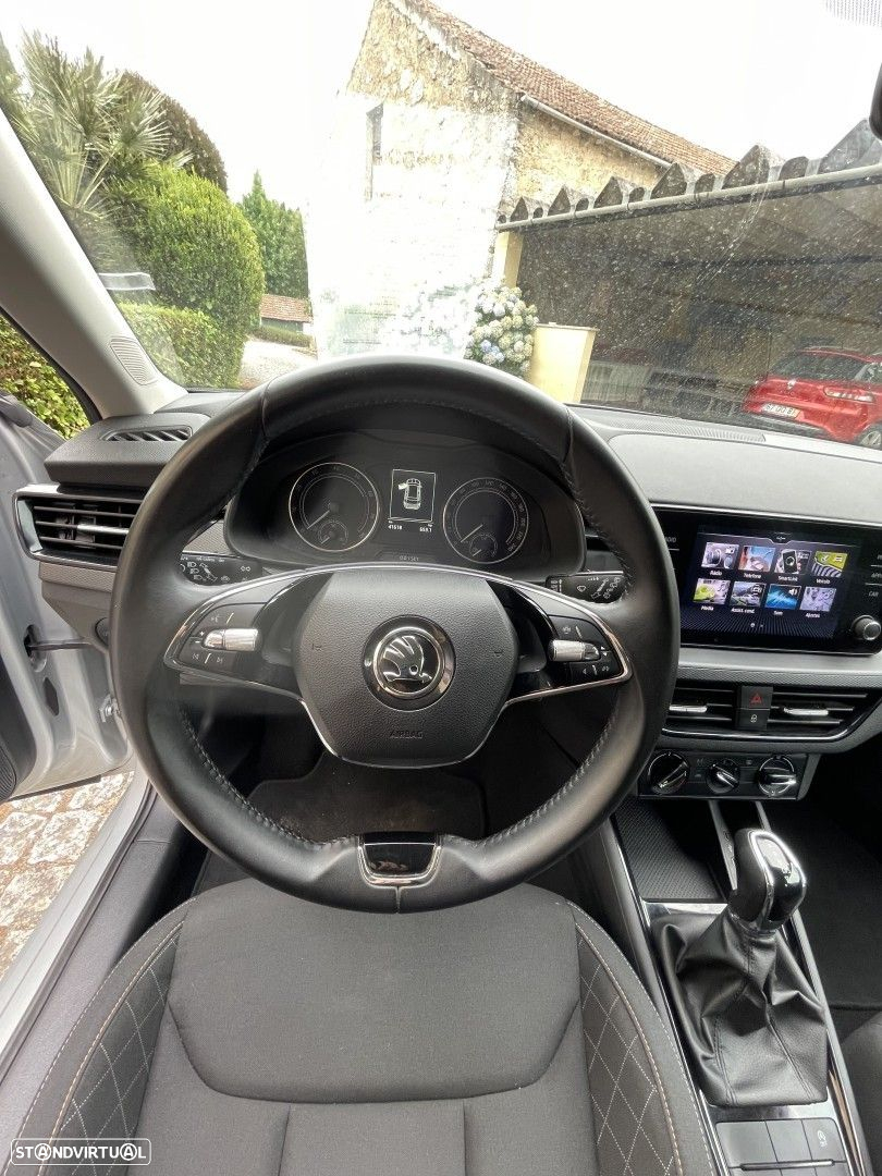 Skoda Kamiq 1.0 TSI DSG - 6
