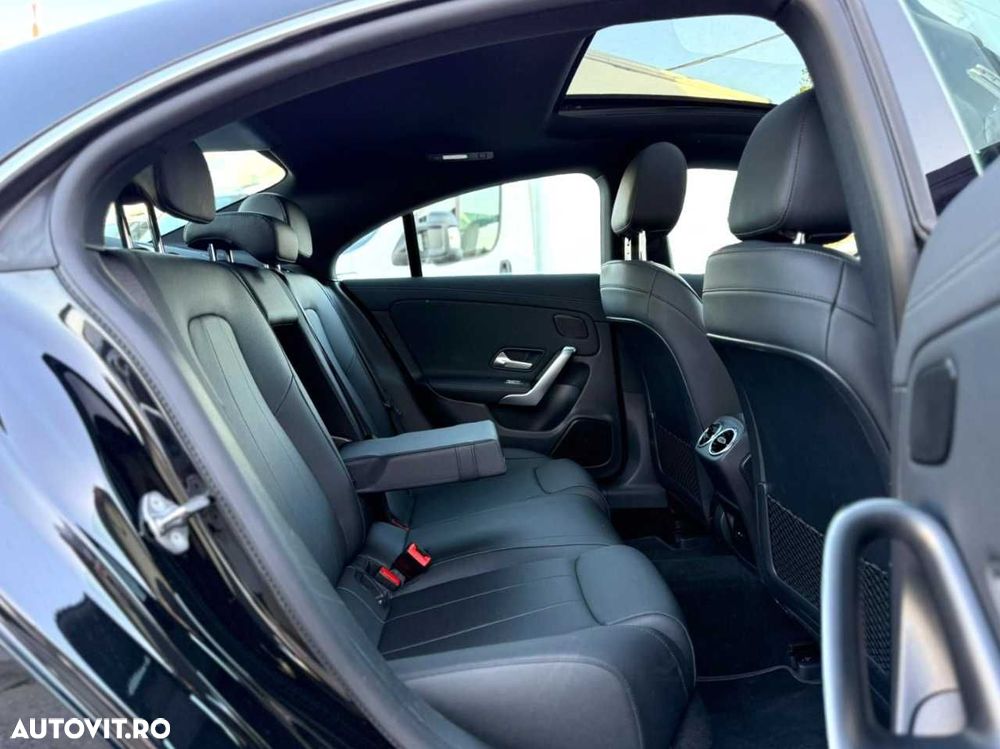 Mercedes-Benz CLA 250 - 25