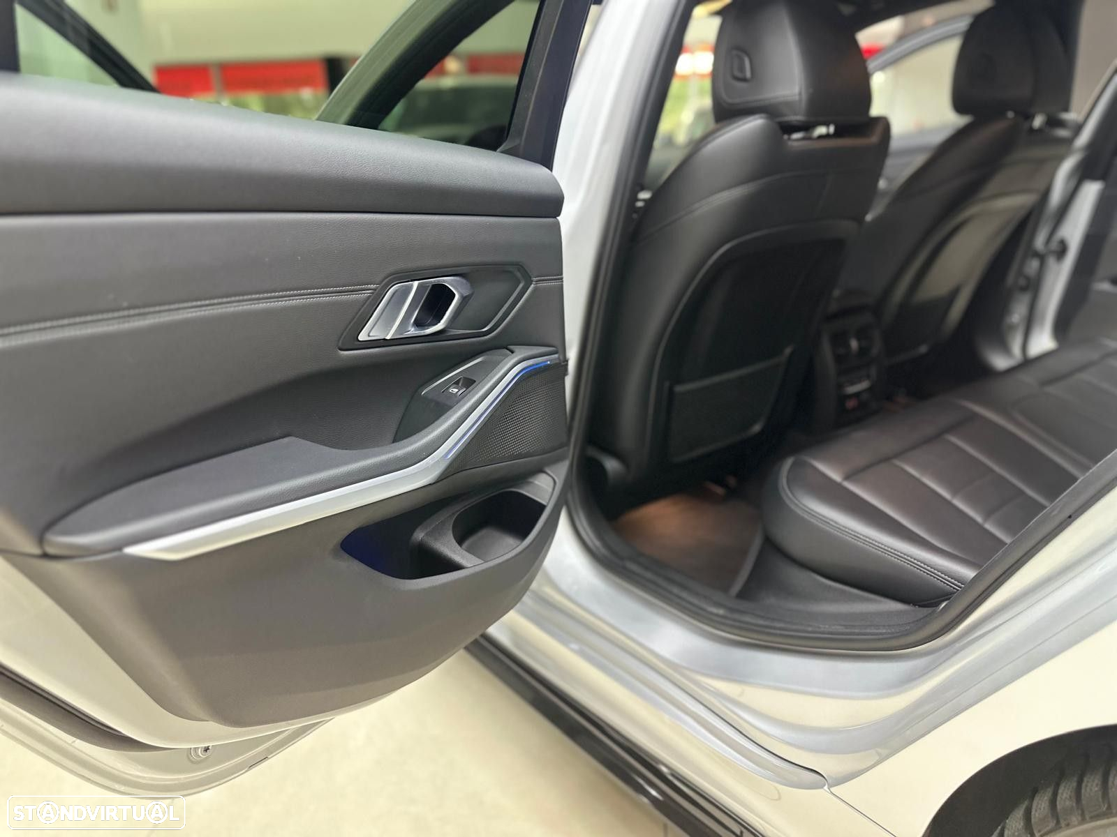 BMW 320 d Touring Pack M Auto - 16