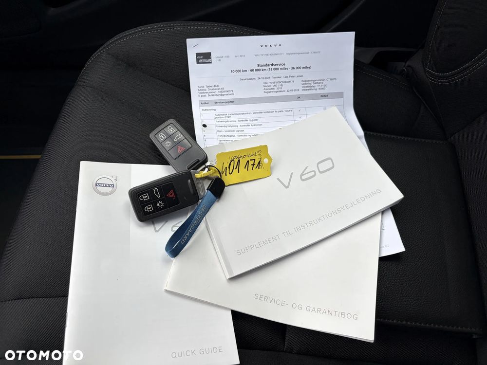 Volvo V60 D3 Geartronic Momentum Pro - 33