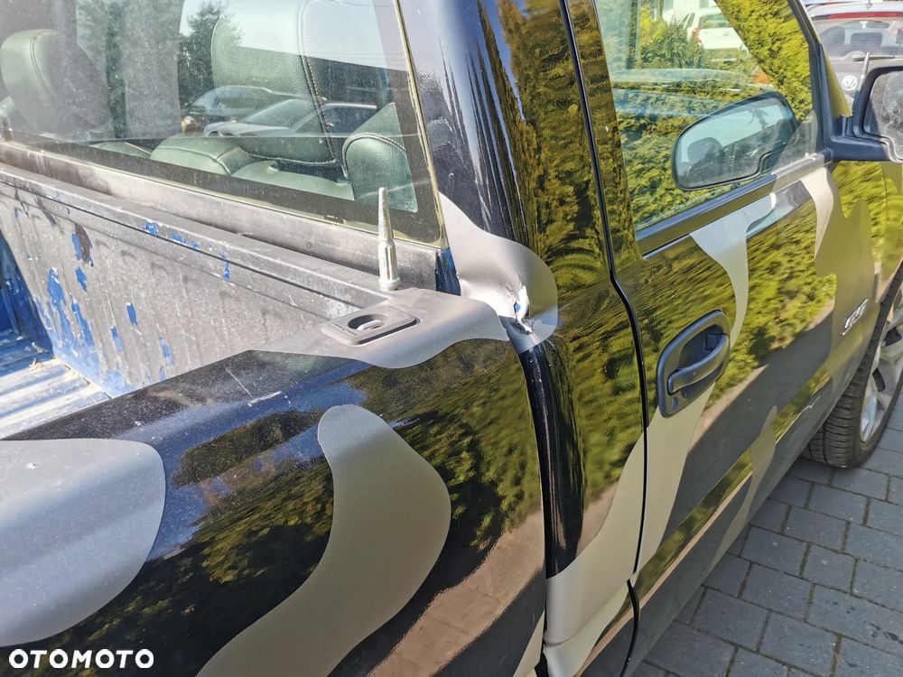 Chevrolet Silverado - 11